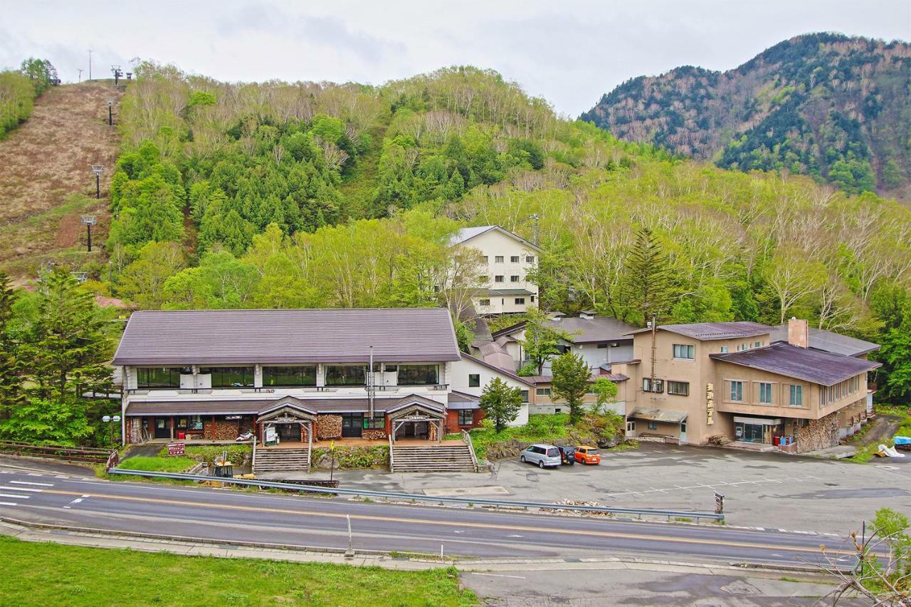 Maruikehotel Shiga Kogen Bagian luar foto